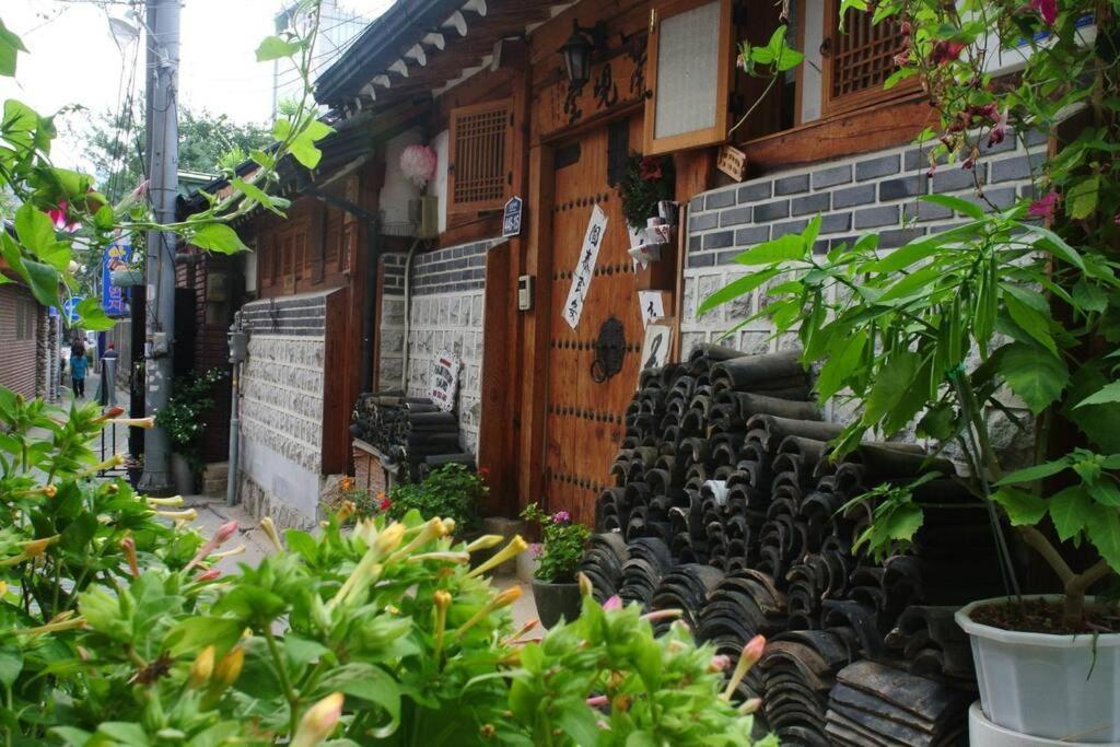 Namhyundang - Hanok Korean Traditional House Szöul Kültér fotó