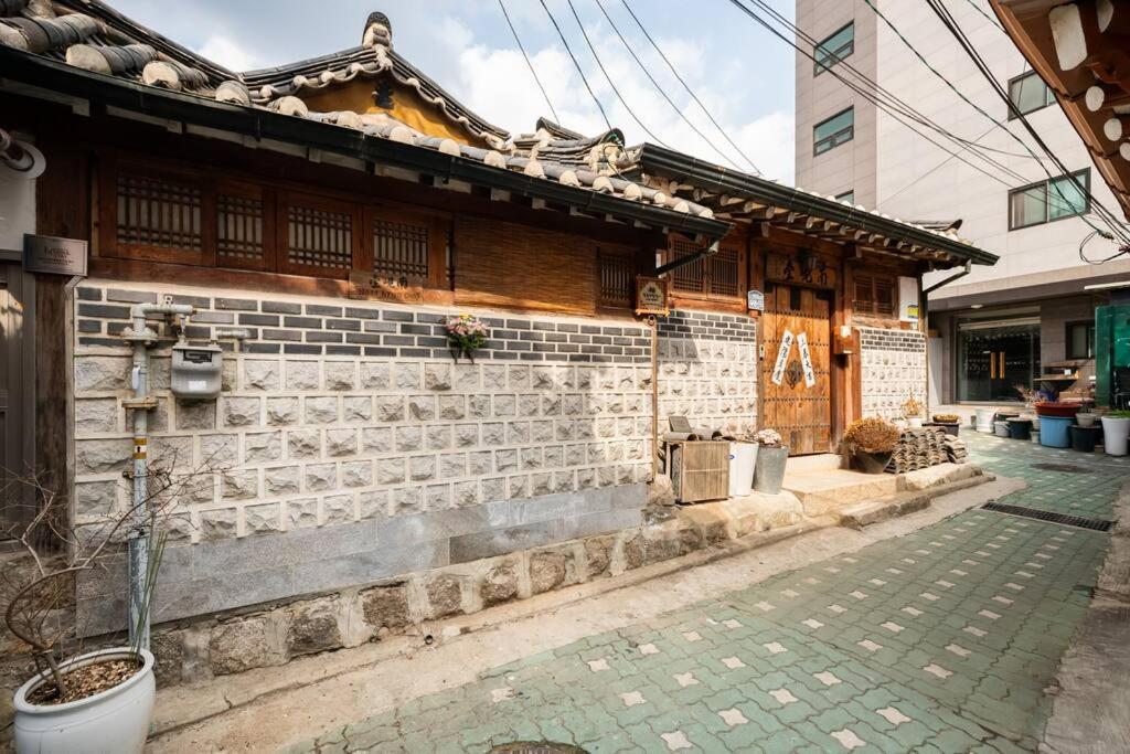 Namhyundang - Hanok Korean Traditional House Szöul Kültér fotó